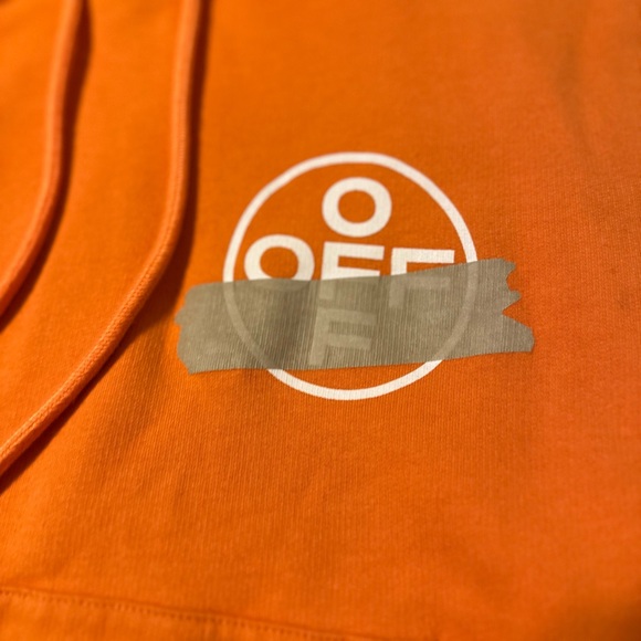 OFF-WHITE c/o Virgil Abloh MAIN LABEL - Picture 2 of 8